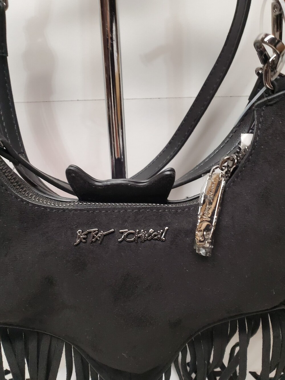 Betsey Johnson Faux Suede Fringe Bat-Shaped Crossbody Bag Zip W Detachabke Strap - Picture 5 of 6